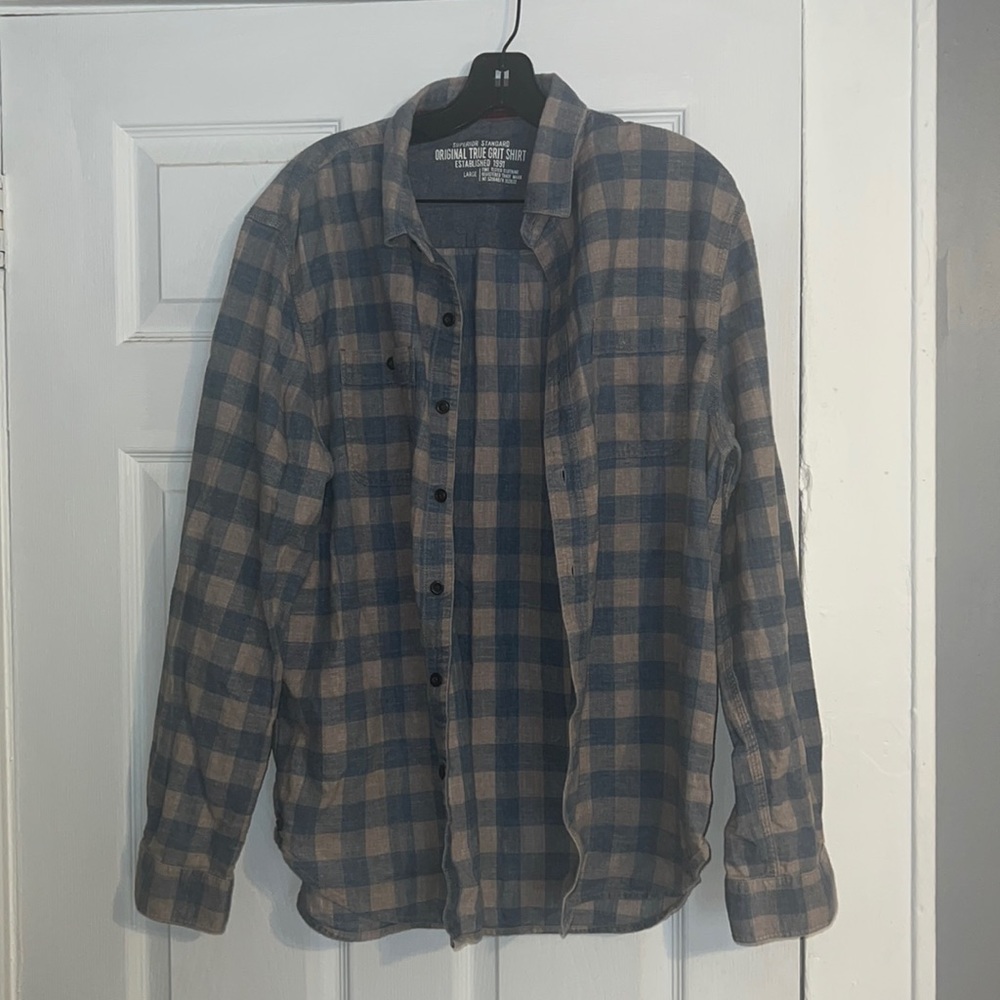Original True grit shirt size large color blue